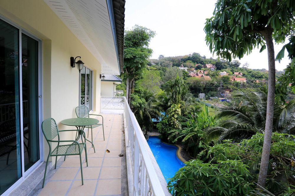 Naka Resort Kamala Beach Buitenkant foto
