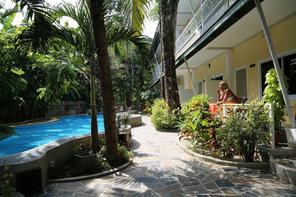 Naka Resort Kamala Beach Buitenkant foto