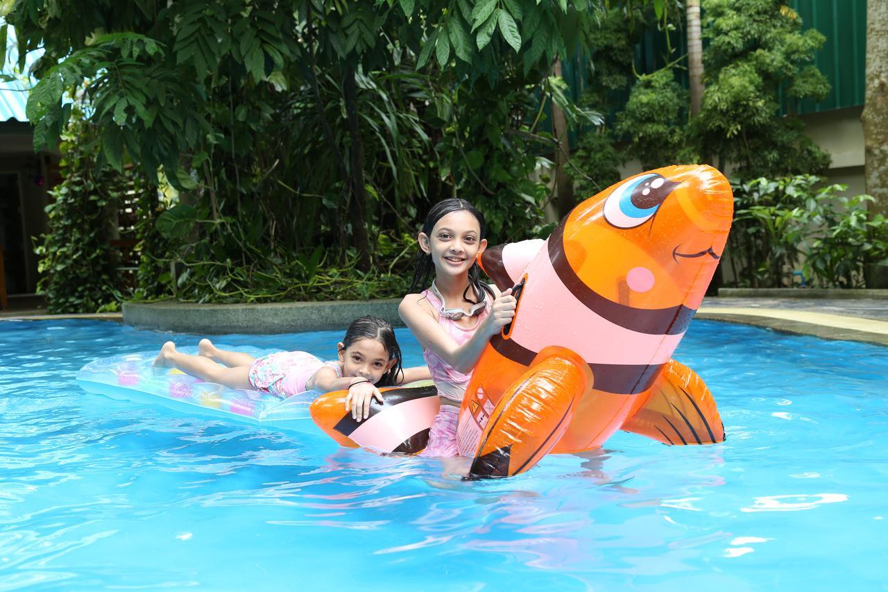 Naka Resort Kamala Beach Buitenkant foto